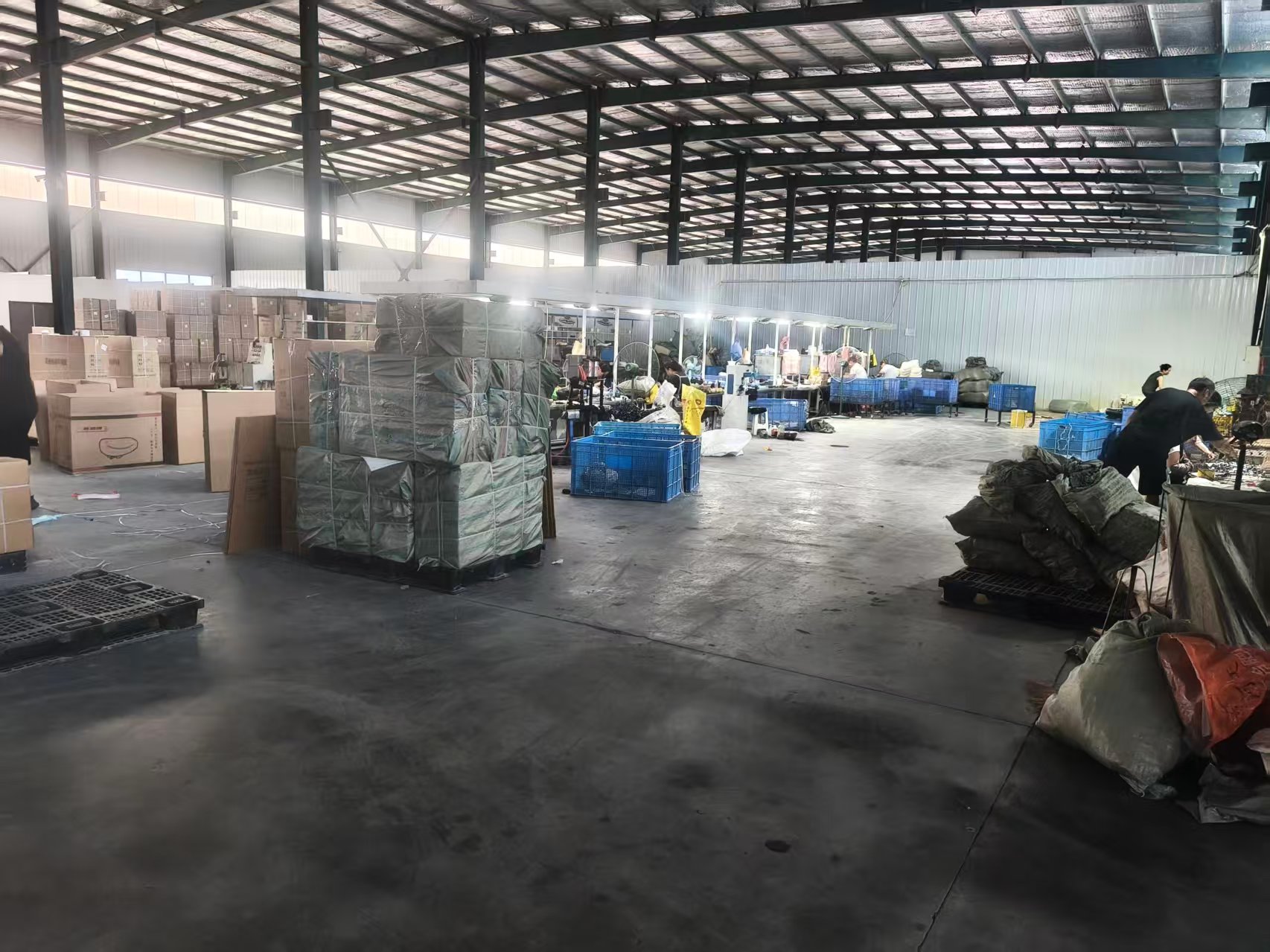 ChiZe factory workshop with production equipment and stored materials